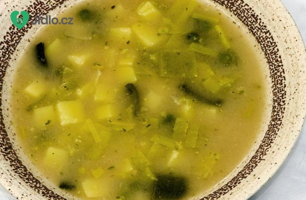 Pórková polévka s bramborem recept